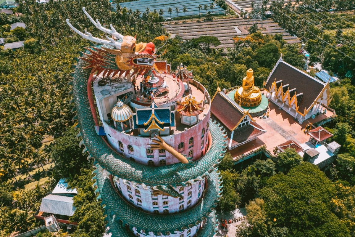 Misteri Kuil Wat Samphran: Pagoda Pink dengan Naga Raksasa di Thailand